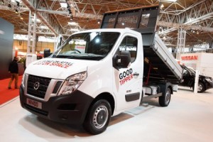 Nissan NV400 dropside tipper