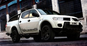 Mitsubishi L200 Barbarian Black