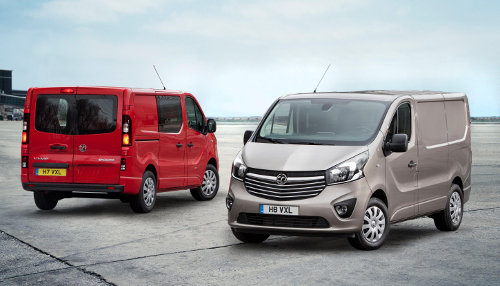 New Vauxhall Vivaro front and rear views