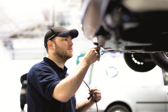 Volkswagen van mechanic