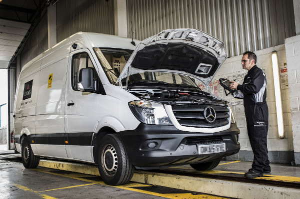 Loomis Sprinter being serviced